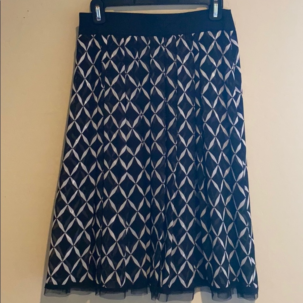 White House Black Market skirt
